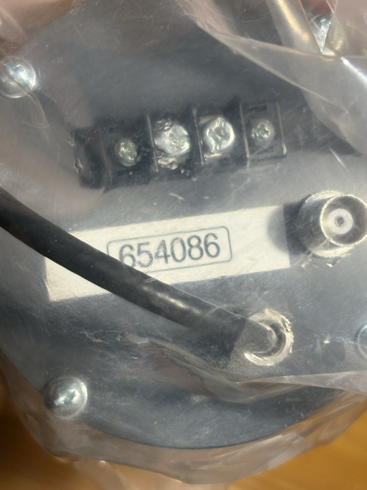 Socket Assembly PN 654086 Rosemount 951C NOx Analyzer