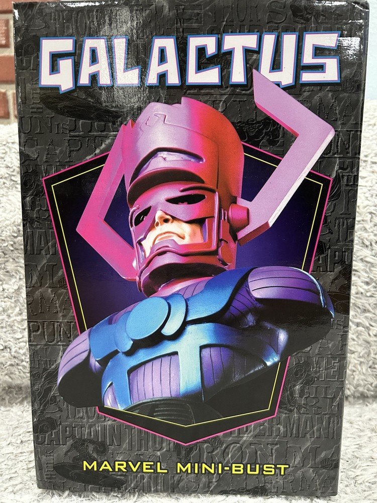 Bowen Galactic Bust  #349/5000