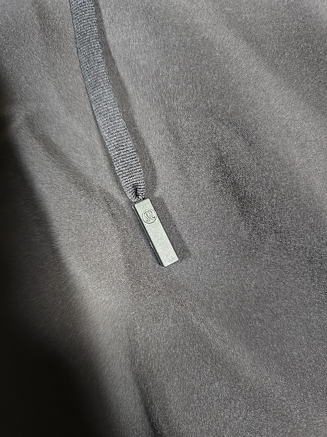 Size Large Lululemon T.H.E. Short 9" Linerless BLACK LM7AA0S BLK Men's New NWT