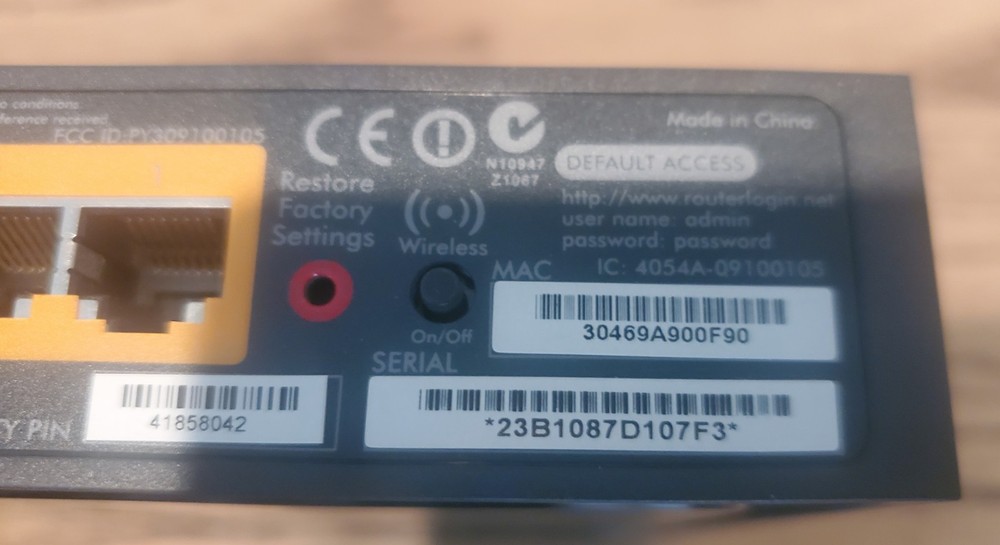 Netgear - Wireless Router - Model# N300 WNR2000 v2