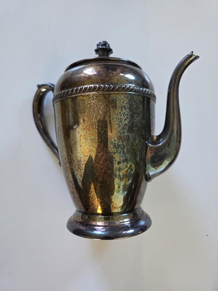 Wm Rogers Silver-Plated Coffee Pot