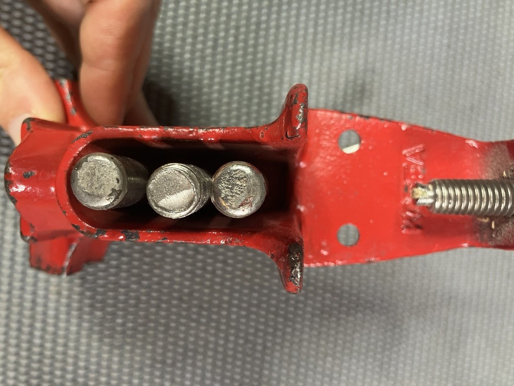 Sears Red bench Vise/Clamp (2.5" Jaws)