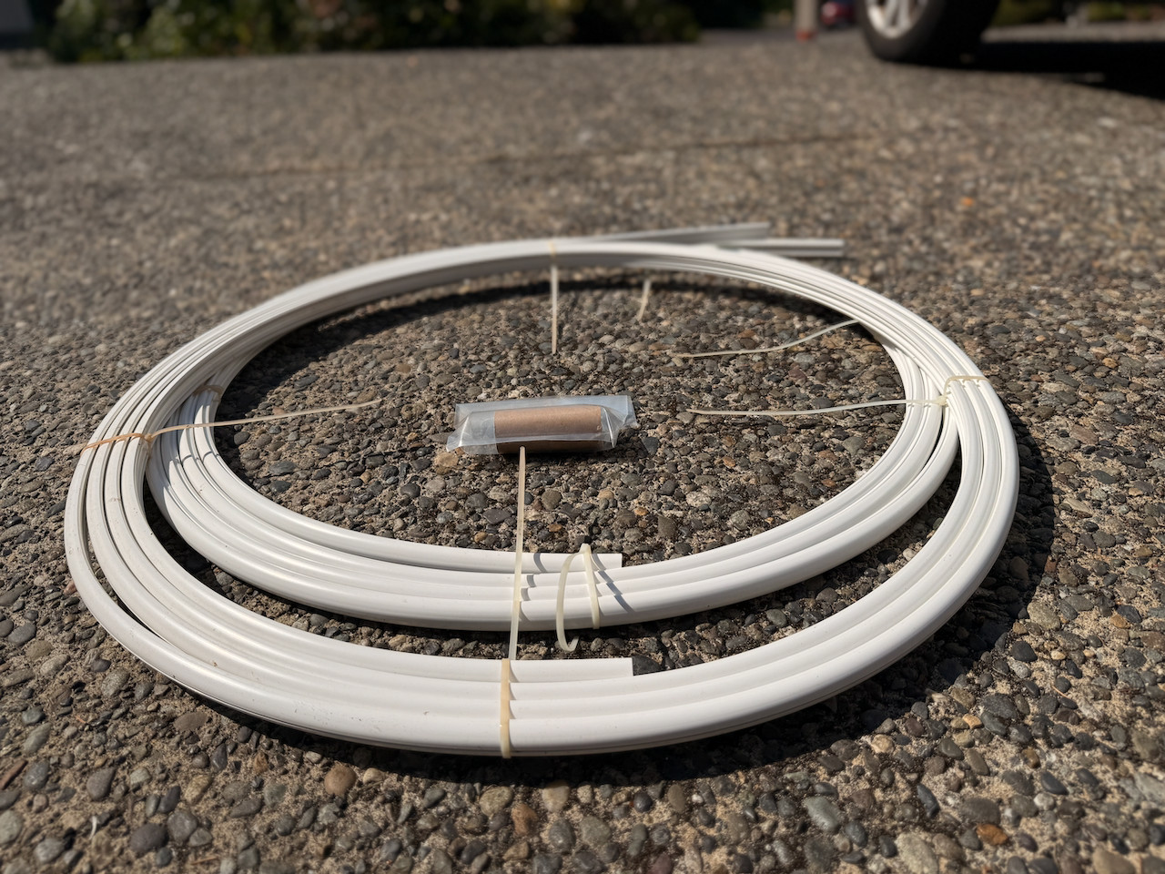 CF-500 SnapFurl Extrusion