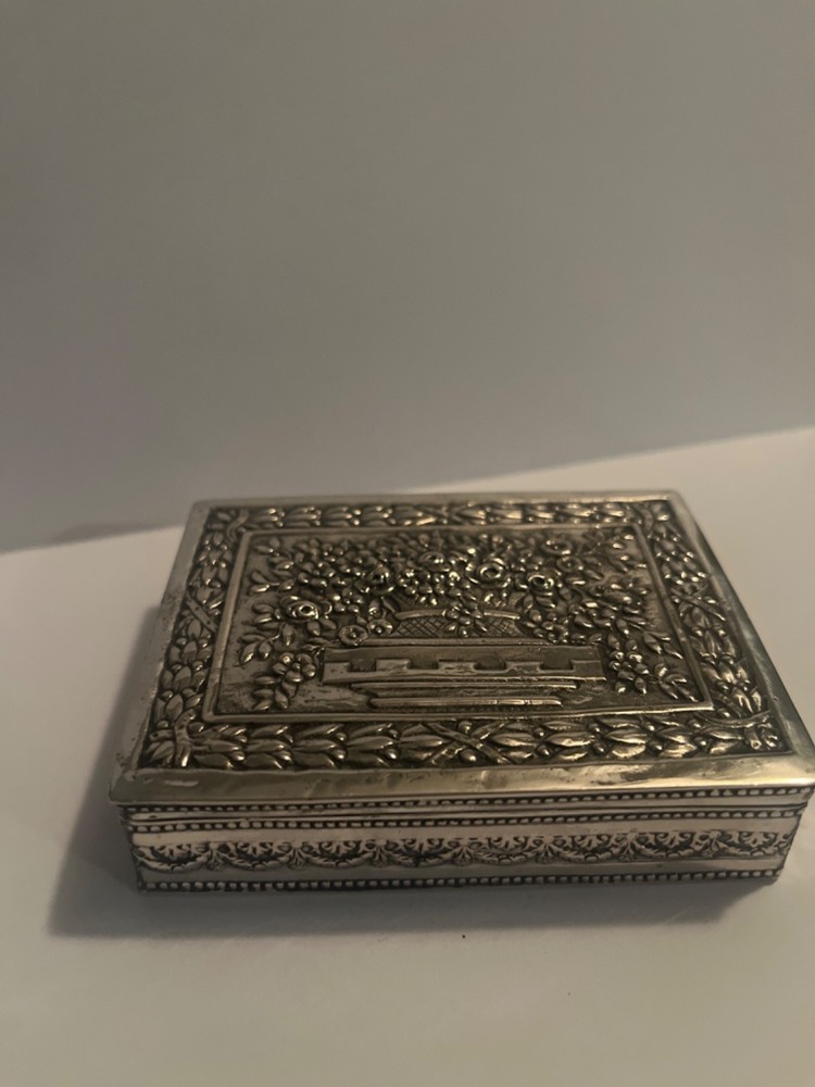 Fratelli  Coppini .800 silver box