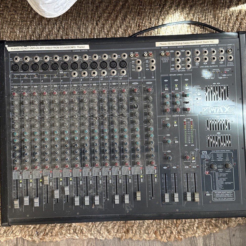 Yorkville Powermax 2150 Watts Mixing Console UNTESTED
