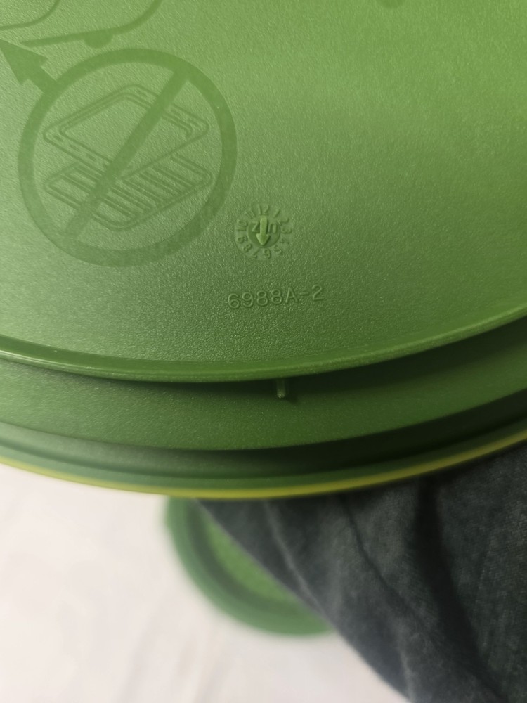 Tupperware Smart Steamer 4 Piece Set Green Microwave Steaming System