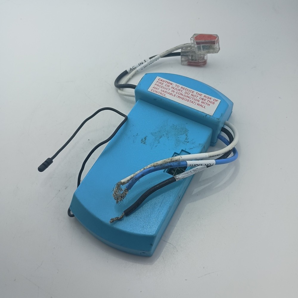 #F) Ceiling Fan Controllers Model MR101F ID:KUJCE10201