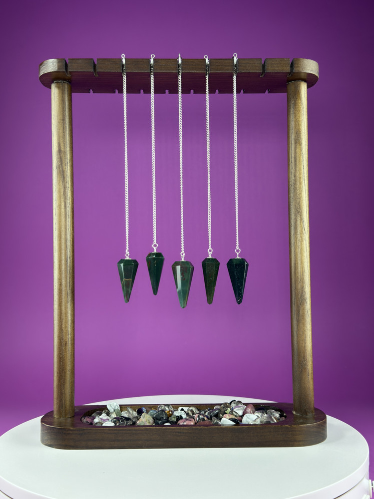 Bloodstone Pendulum