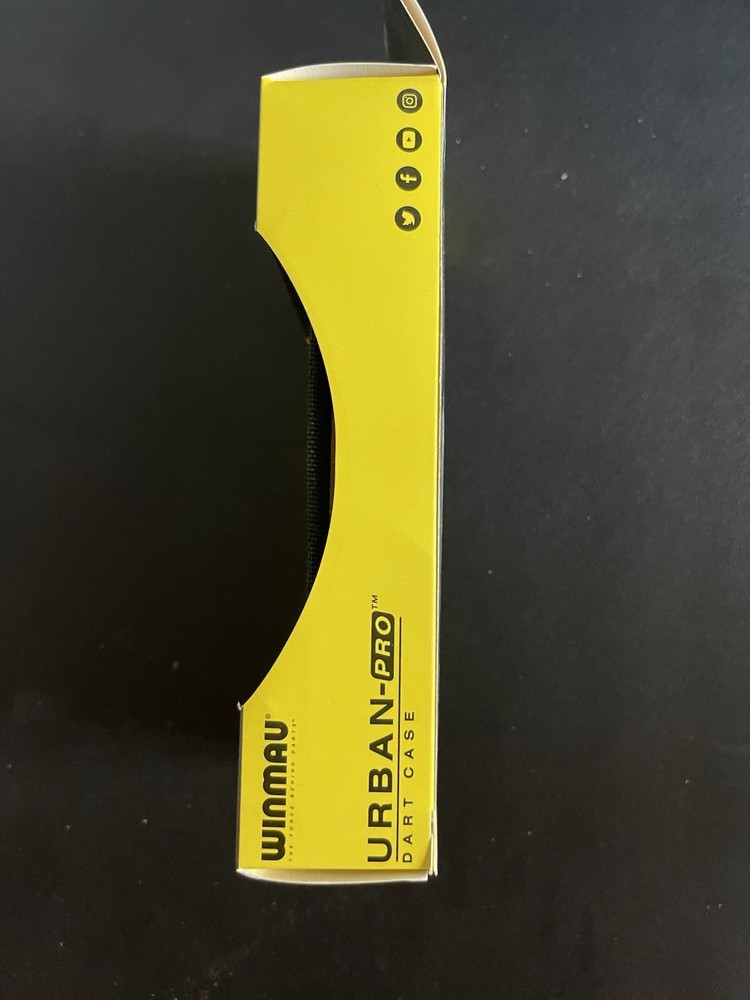 Winmau Urban Pro Dart Case