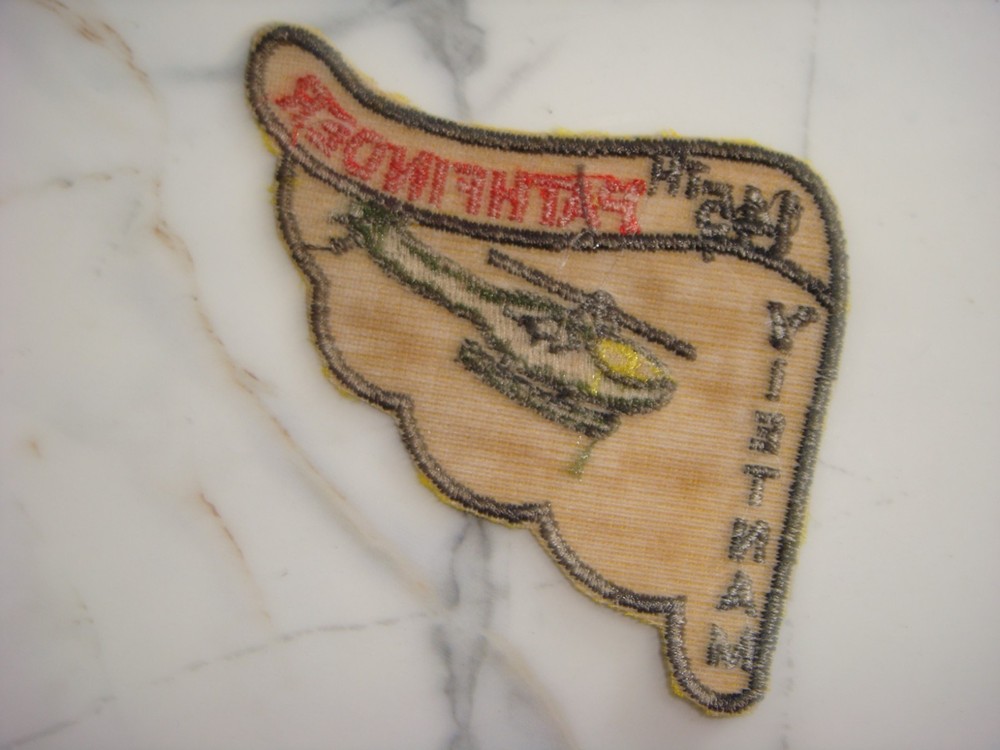 US 145th AVIATION BATTALION PATHFINDER, VIETNAM WAR PATCH.