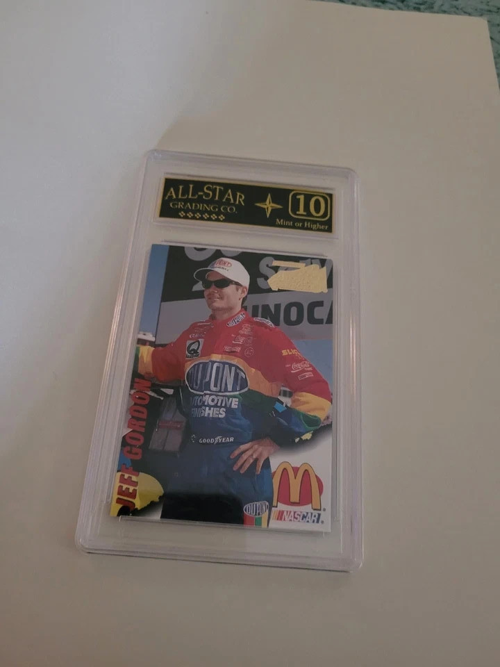 !!!    GRADED 10   1996  JEFF GORDON  ACTION PACKED  MCDONALDS  RACING  CARD $$
