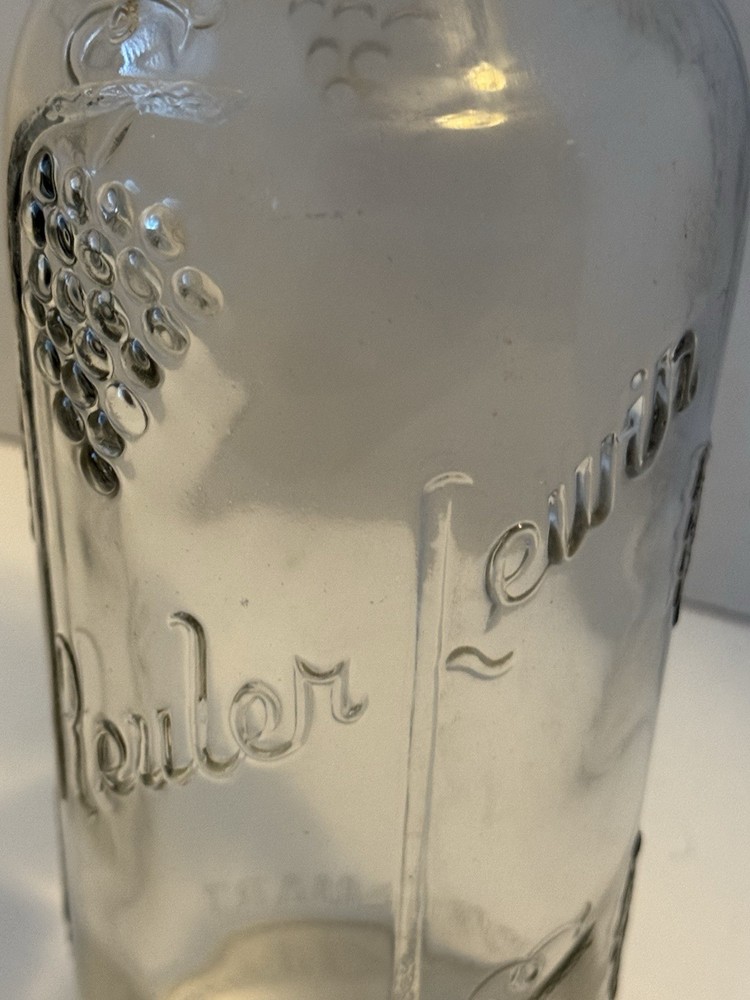 Vintage Reuler-Lewin Grape Pattern One Quart Glass Wine Bottle