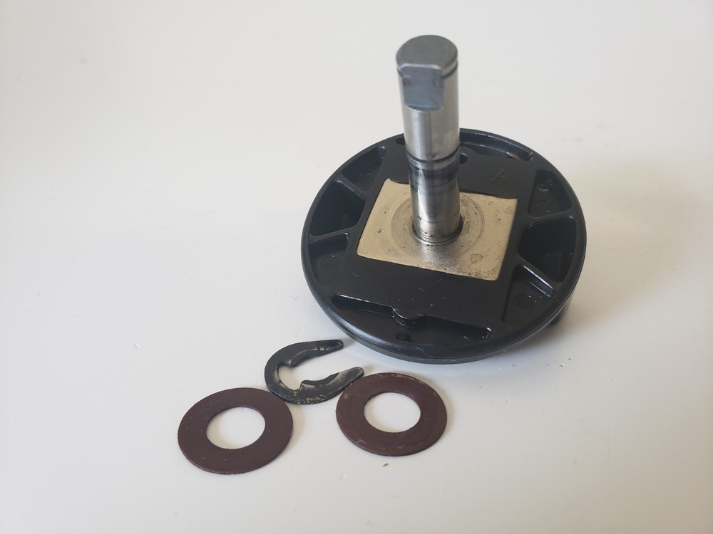 Rotary Drive Coupling for Williams Sonoma Bread Maker Model WS0401 only part