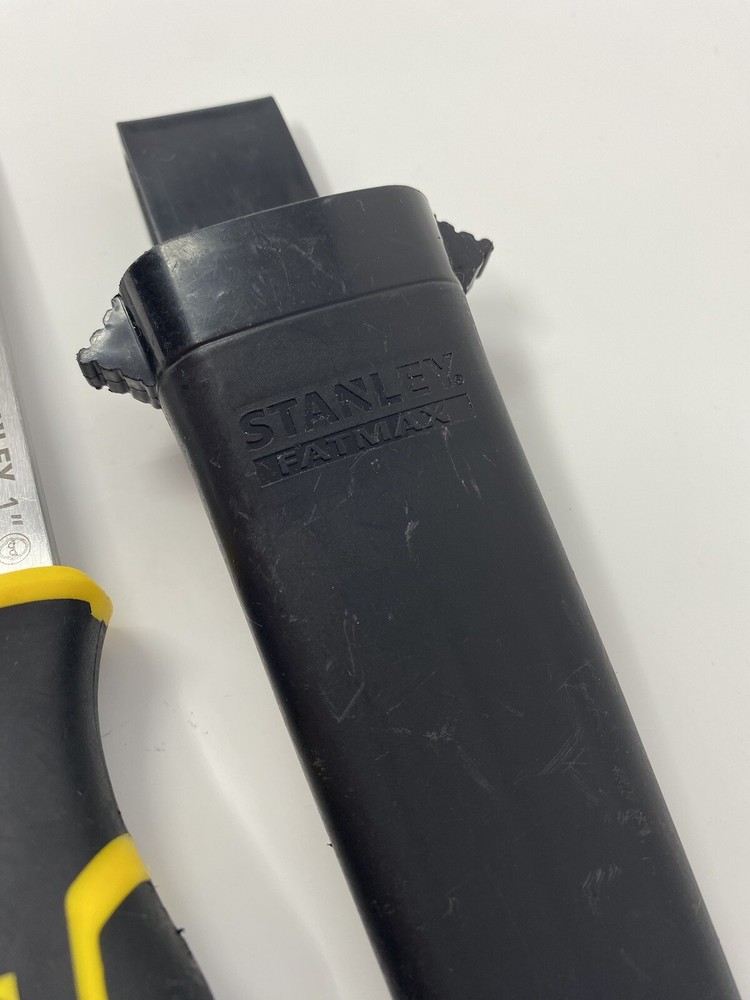Stanley FMHT16693-0 FatMax Utility Wrecking Chisel 25mm