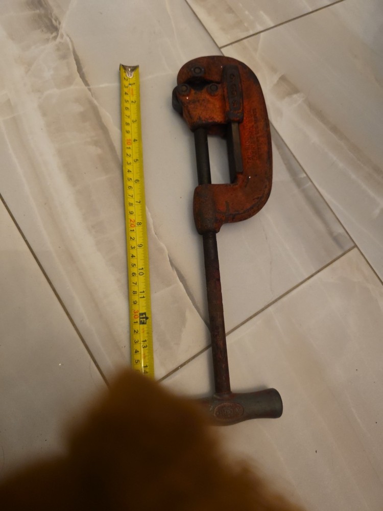 RIDGID Pipe Cutter No 2A heavy duty