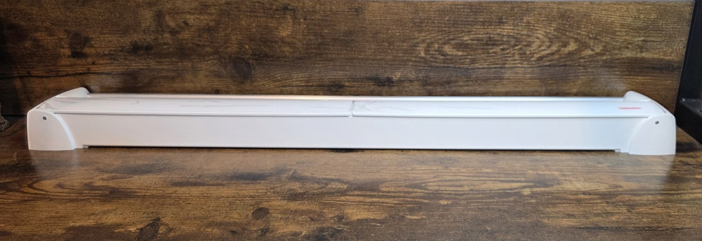 Leifheit Wall Mount Retractable Clothes Drying Rack – NEW Open Box Never used