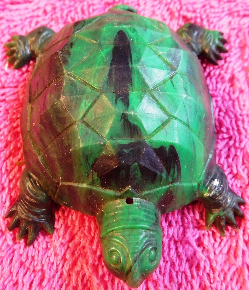 Vintage sterling plastic turtle hand held pencil sharpener