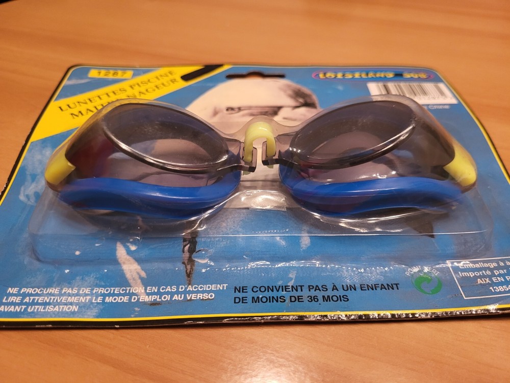 swimming goggles