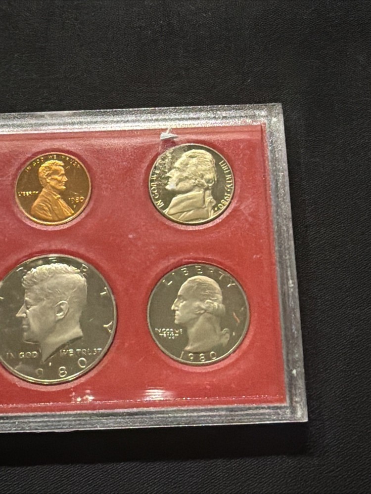 1980 Clad Proof Set U.S. Mint As Pictured Very Nice 😊