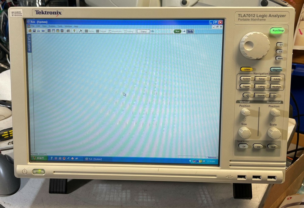 Tektronix TLA7012 Portable Logic Analyzer Mainframe
