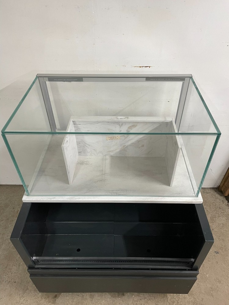Structural Concept SBZ4052DR 40" Glass Top Display Case
