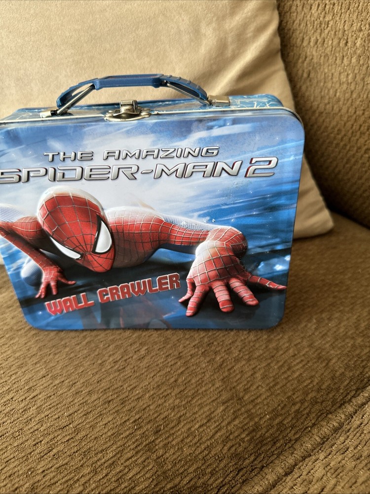 Spiderman 3D Embossed Metal Lunchbox Marvel Comics “Wall Crawler”