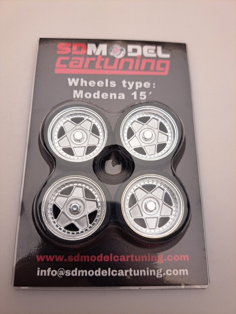 1:18 Scale MODENA 15 INCH TUNING WHEELS, NEW!!