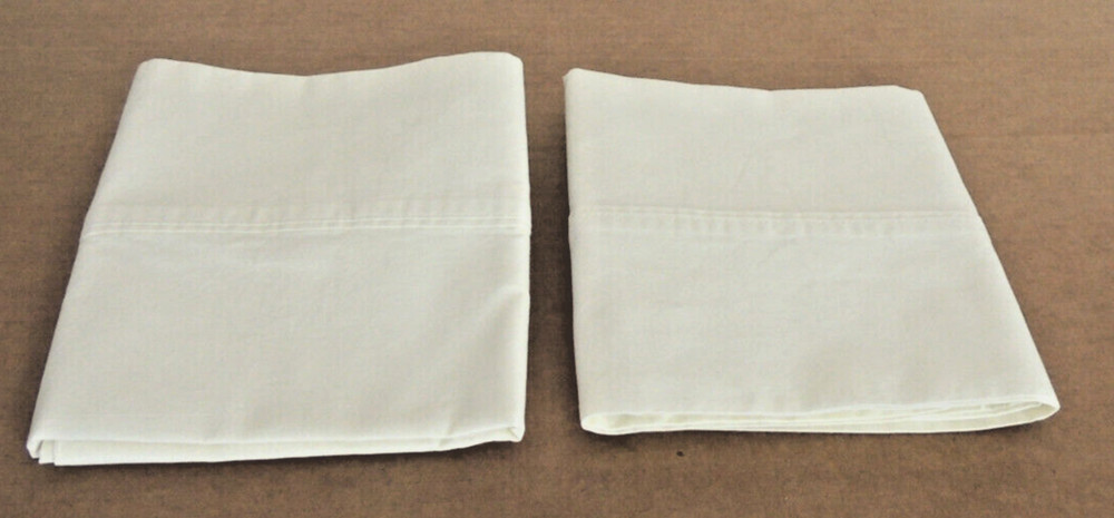 pillowcase standard WHITE solid  100% cotton  pair  200 COUNT M/PALESTINE