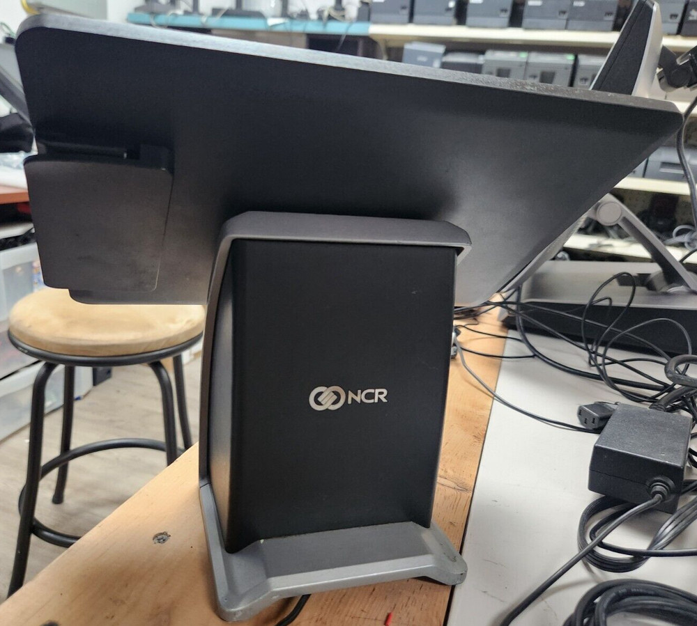 NCR 7744-1012-8801 Android Tablet Touch POS / Built-In Printer, Card Reader