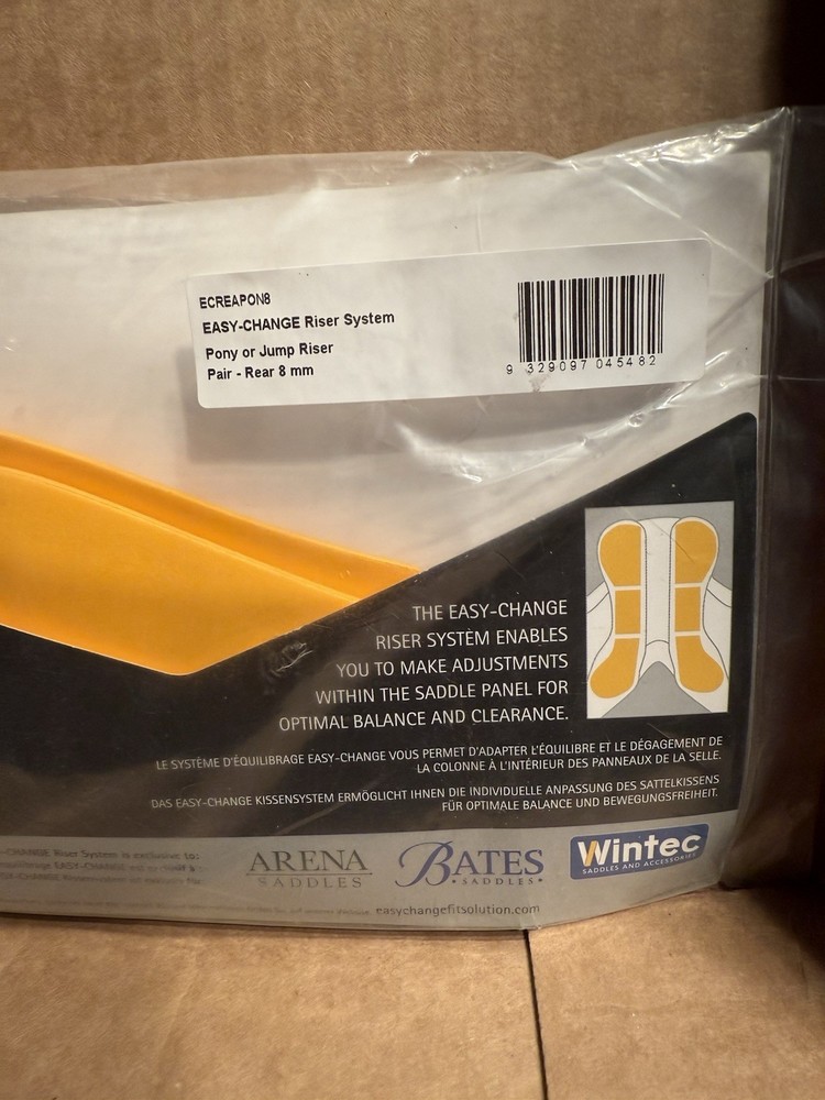 Wintec Bates Easy Change Riser System. Pair - Pony Or Jump Riser. Rear 8 mm.