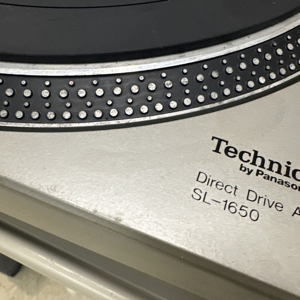 Vintage Technics SL-1650 Direct Drive Automatic Turntable Stacking Spindle READ