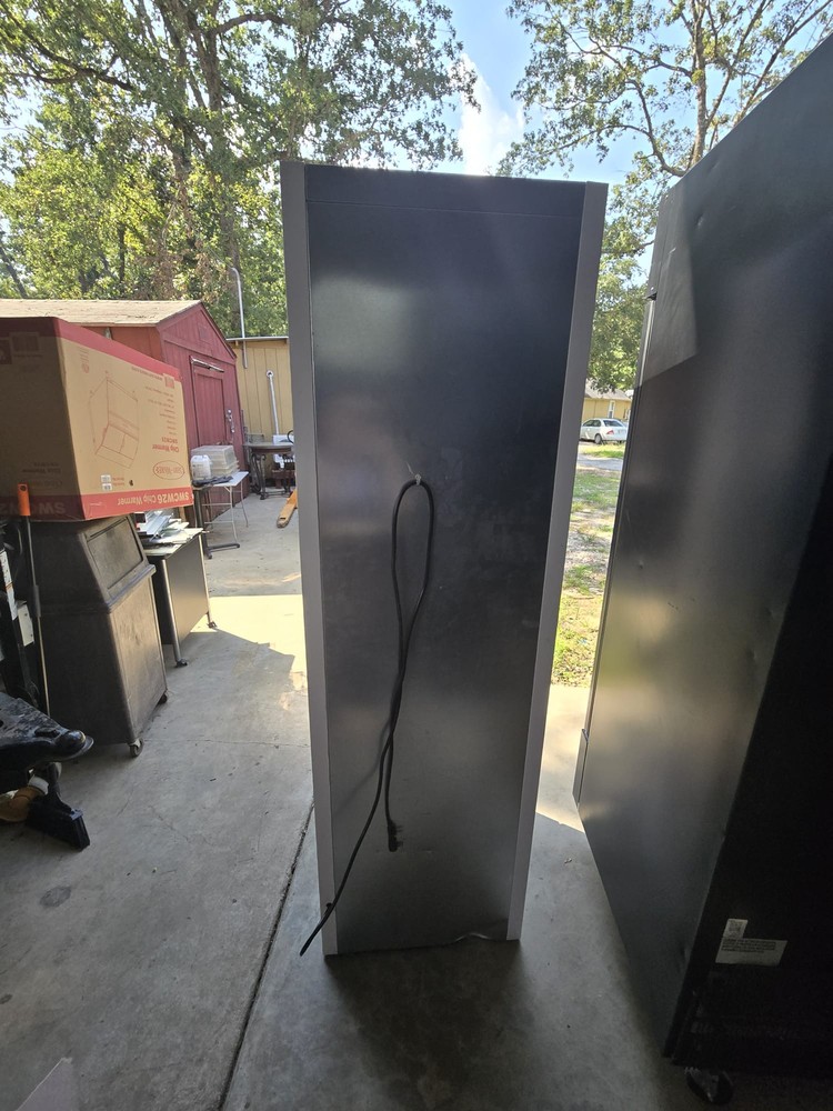 HABCO SE18-Refrigerator – 24" Wide
