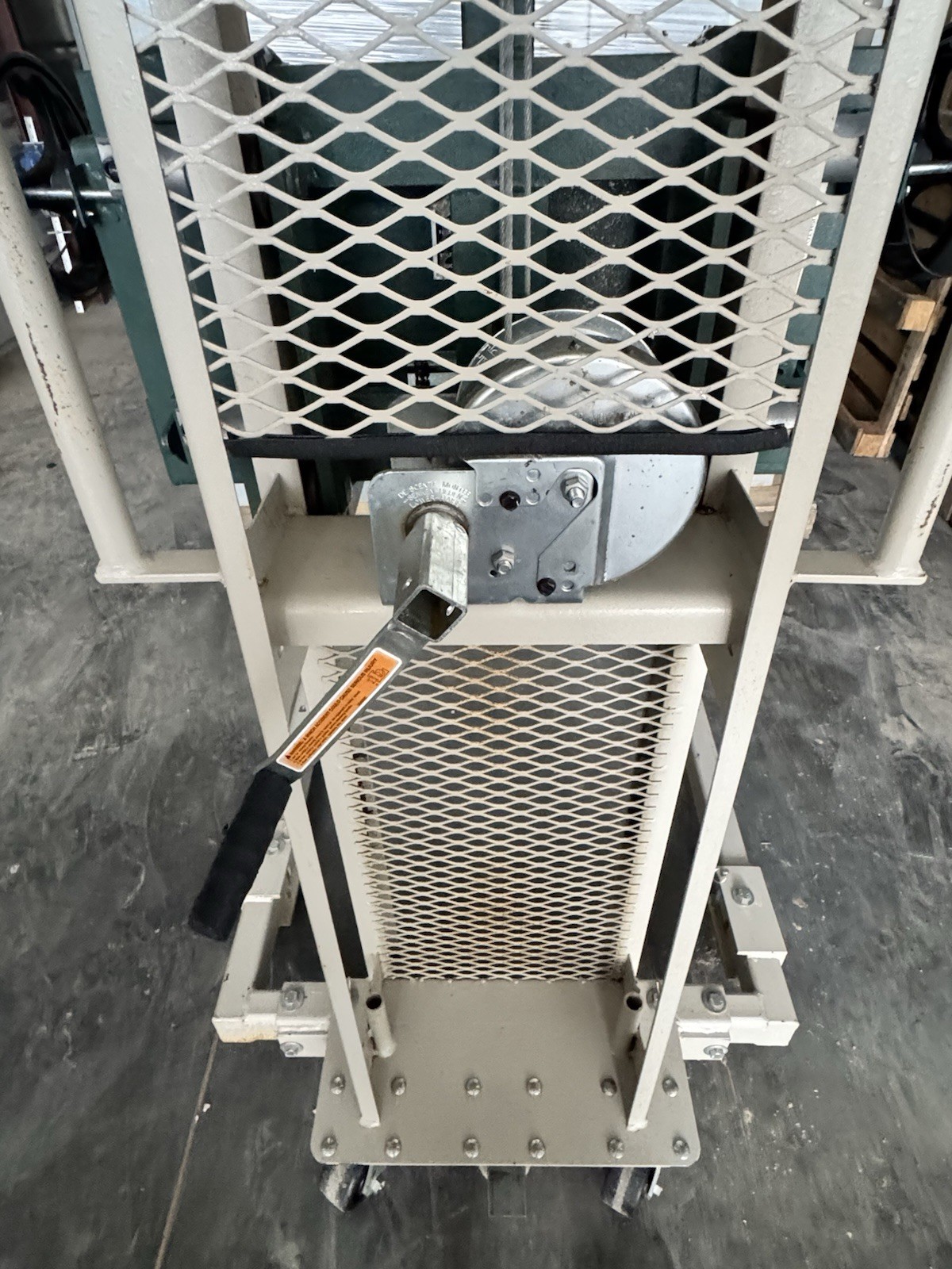 BEECH 1000 lbs Lift Truck GW-2006 For 15kv Gear