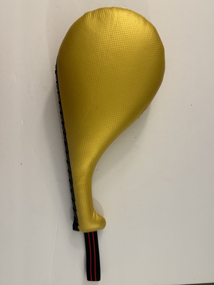 Dynamics double kicking target (kicking paddle)