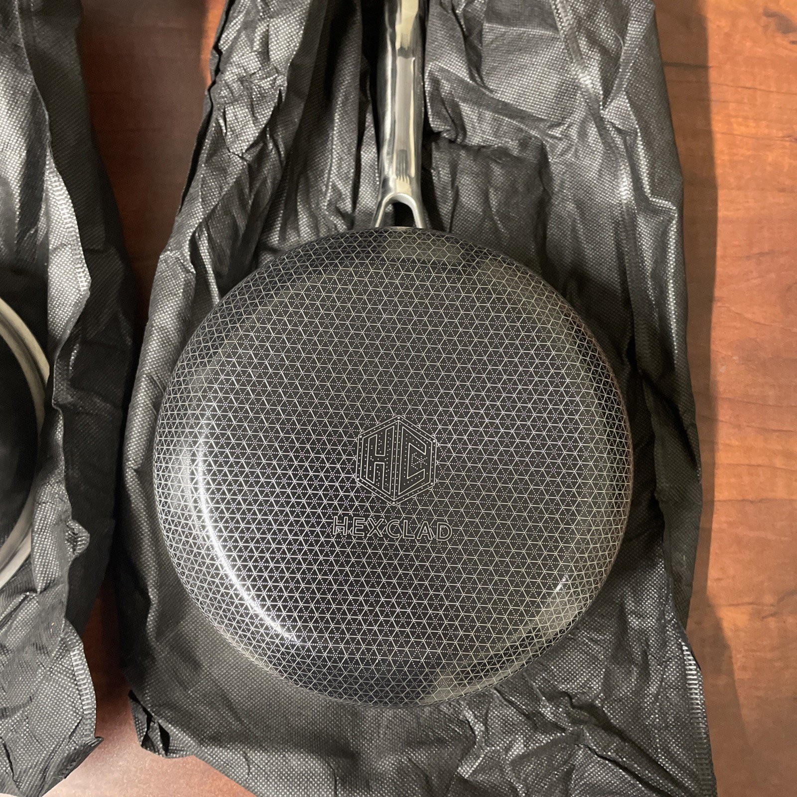 HexClad Hybrid Nonstick 6 Piece Sauce Pan Pot Cookware Set 2qt 3qt 8qt W/ Lids