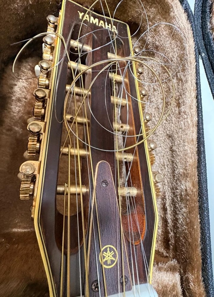 YAMAHA 12-string guitar L12-8, first model S Safe Packing!