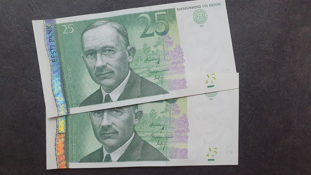 2* ESTONIA 25 krooni 2007, UNC, pair