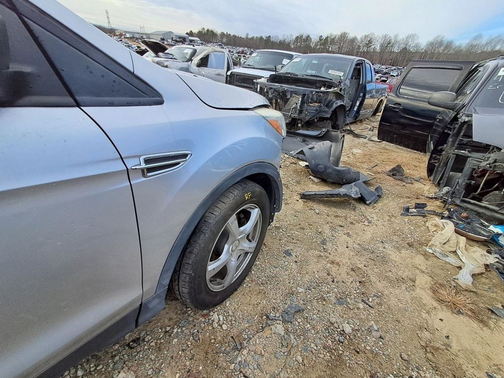 2013 Ford Escape Used 8 Display Screen CJ5T-18B955-FA No Code Reprogram Needed