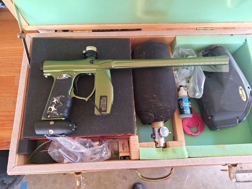 Invert Mini Paintball Marker