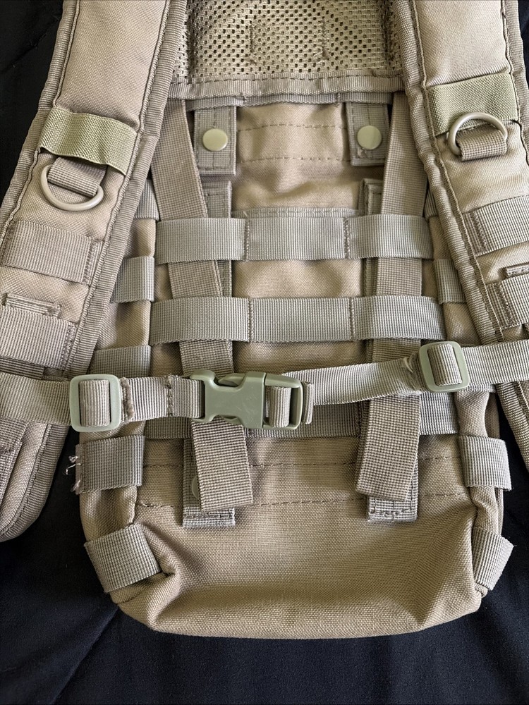 Condor H Harness, Hydration Bladder Carrier And Hydration Bladder