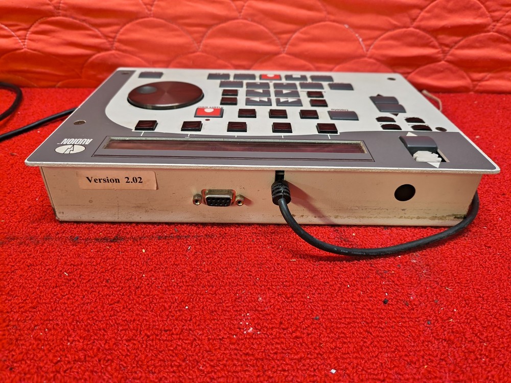 Used Cover For Button Missing Still Work Audion Vox Pro PC Version 2.02 Good Con
