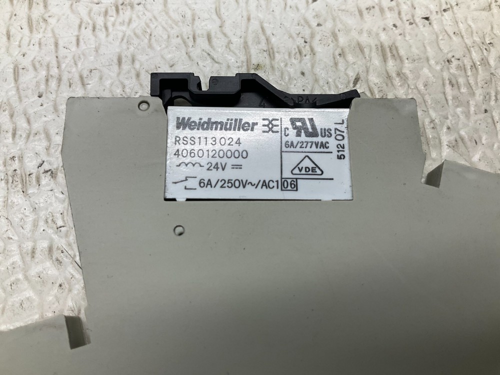 Weidmueller RSS113024 Solid State Relay 8533640000 4060120000 (TSC)