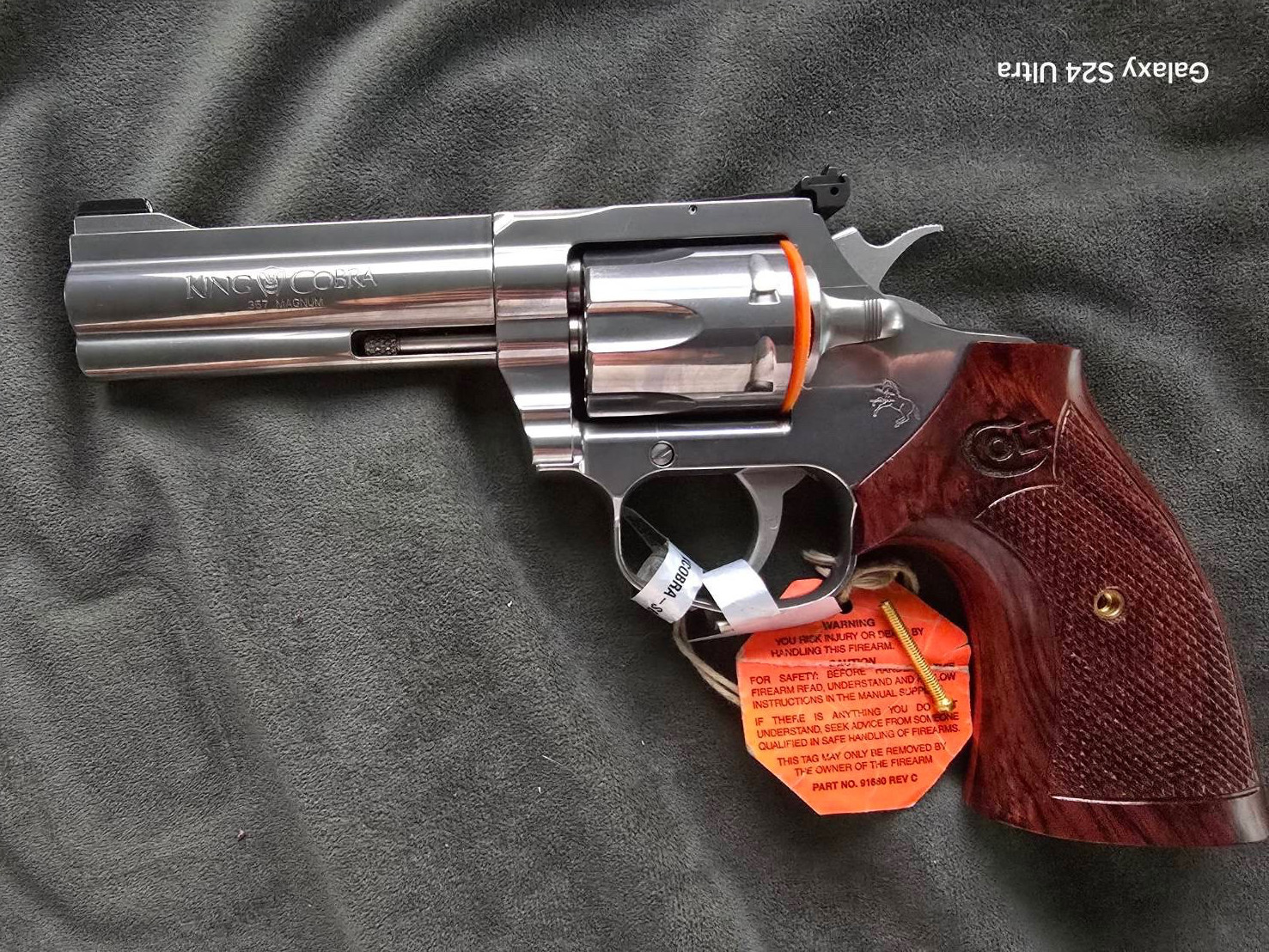 Colt grips fit New Colt King Cobra (2017,2019- present)The New Colt Viper 2024