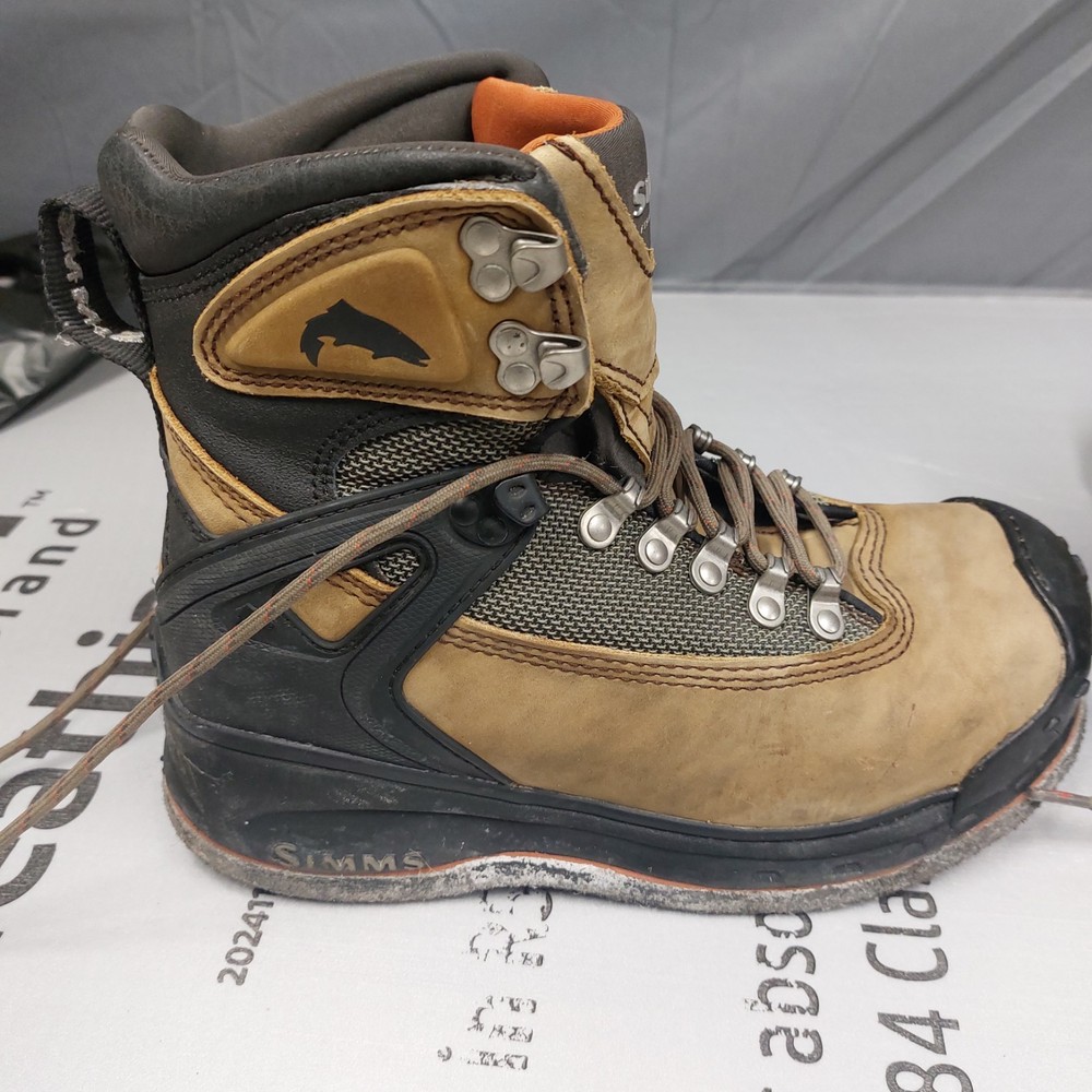 Simms guide boots felt sole with waders