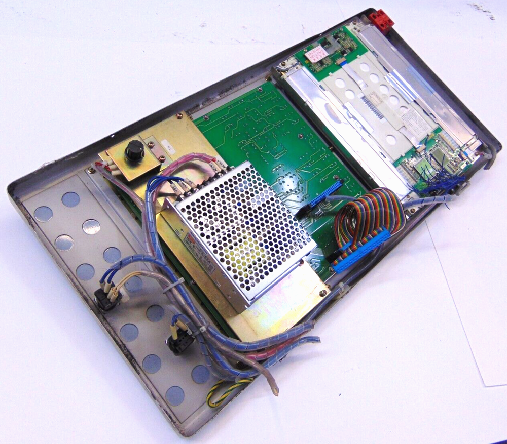 SUMITOMO OPERATOR PANEL MODEL SD/30 OP FOR A INJECTION MOLDING MOLDING MACHINE