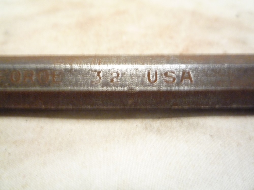 Vintage OLDFORGE #32 5/8" Cold Chisel, Hex shank, 5-3/4” Long