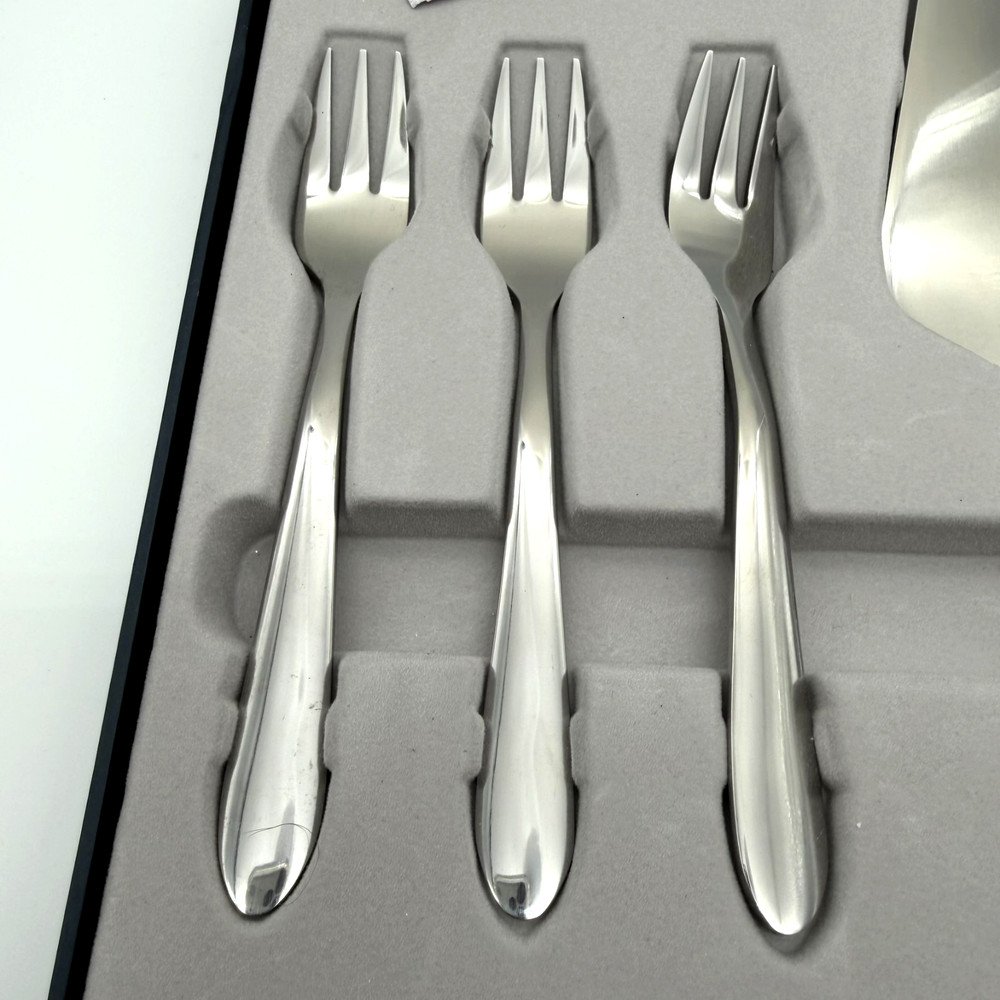 Newgrange 7 Piece Pastry Server Set Cake Pie Wedding