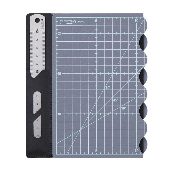 Clover e Cutting Mat B5 Foldable with Ruler 29×18cm (57-857)