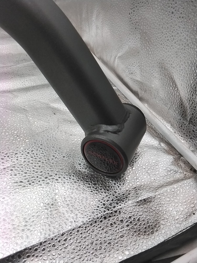 Chrome Bowflex Selecttech 5.1 Front Stabilizer With Feet