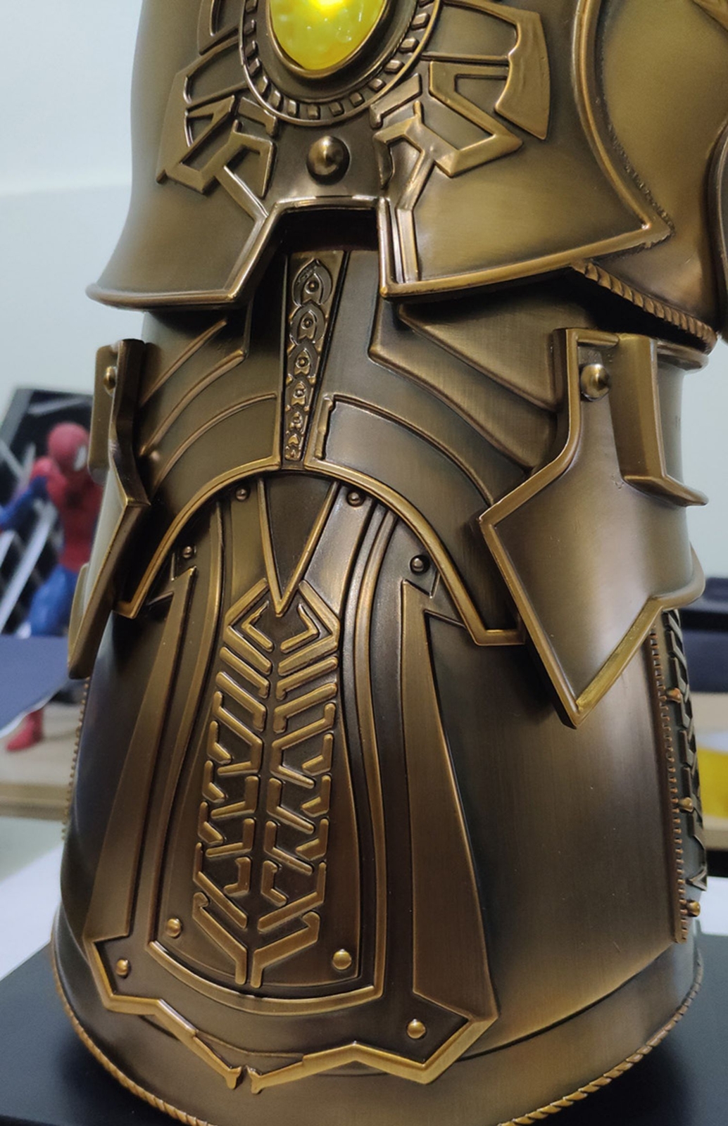 The Avenger Thanos Infinity Gauntlet Full Metal Wearable Infinity stones Cos 1/1